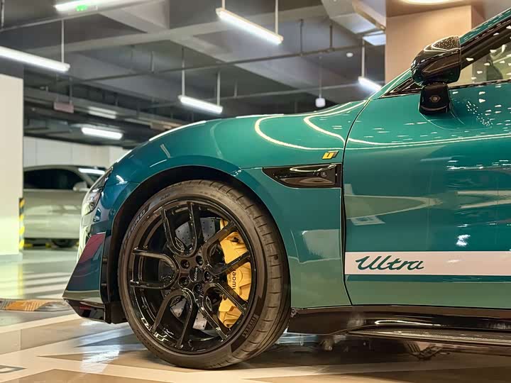 Фото 39 - Xiaomi SU7 Ultra