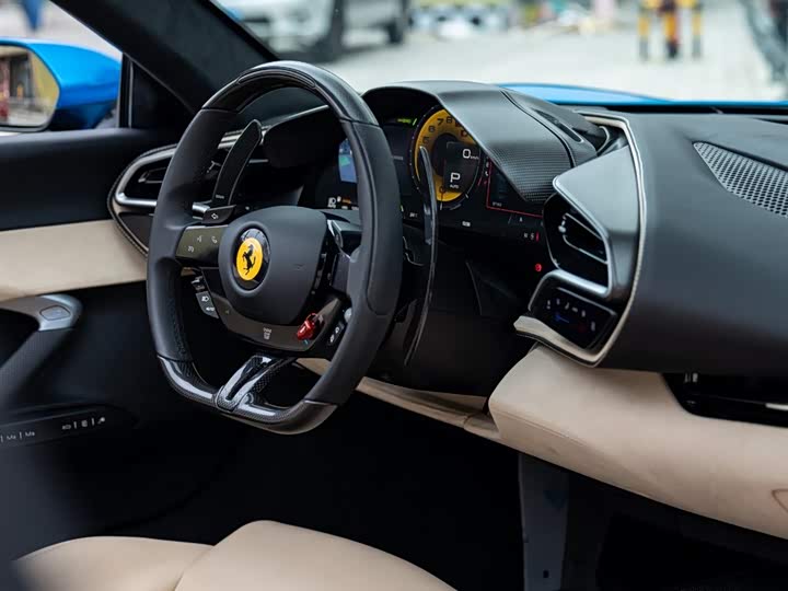 Фото 10 - Ferrari 296