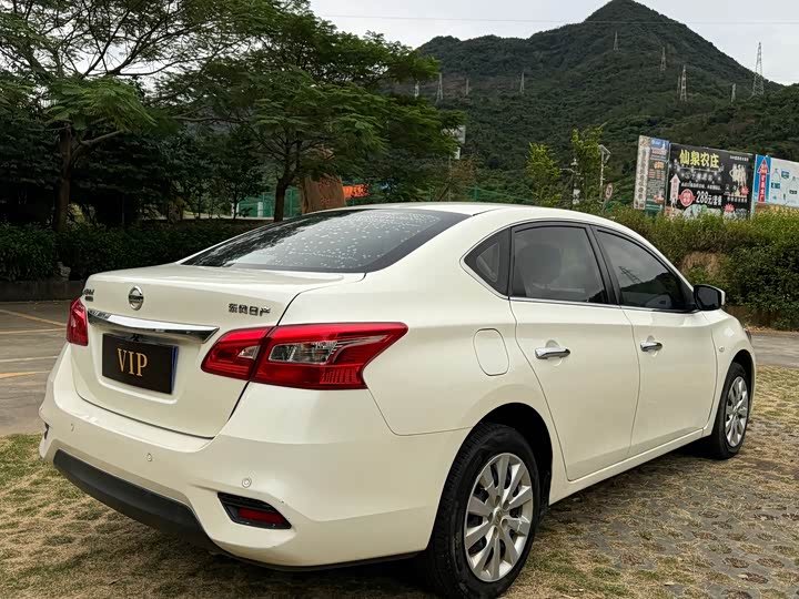 Фото 6 - Nissan Sylphy