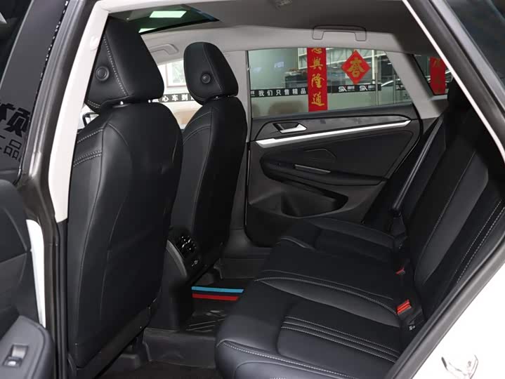 Фото 11 - Volkswagen Lamando L