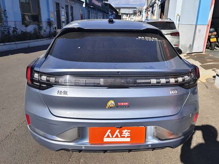 Фото 5 - Zeekr 001