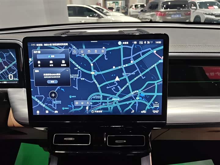 Фото 13 - GAC Trumpchi GS8