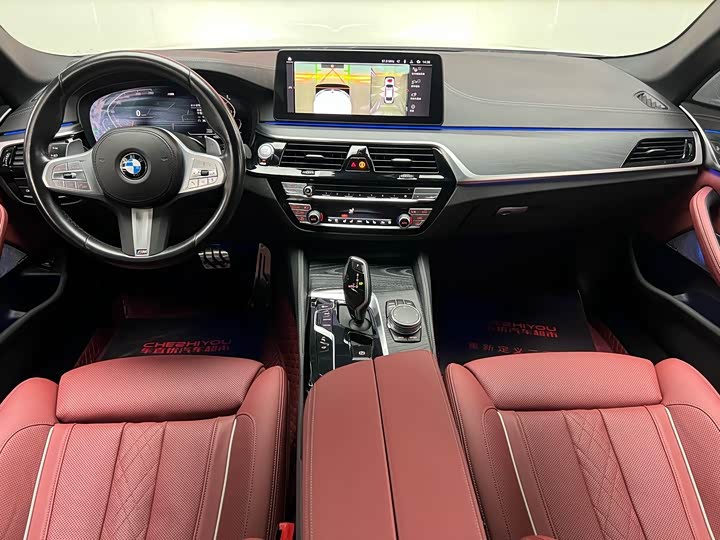 Фото 12 - BMW 5 Series