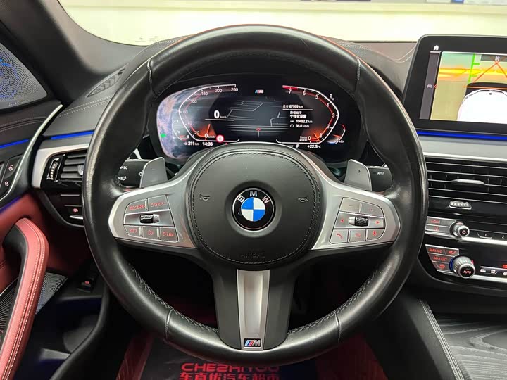 Фото 14 - BMW 5 Series