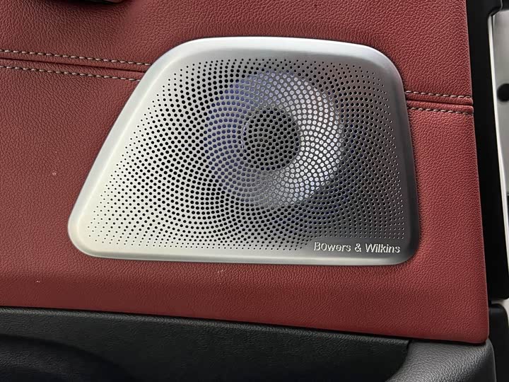 Фото 24 - BMW 5 Series