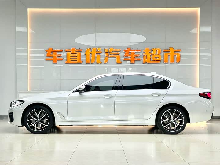 Фото 4 - BMW 5 Series