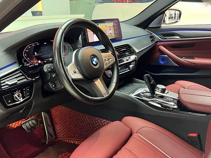 Фото 8 - BMW 5 Series