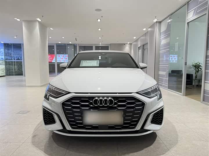 Фото 4 - Audi A3