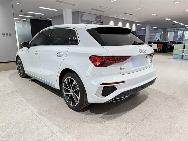 Фото 5 - Audi A3