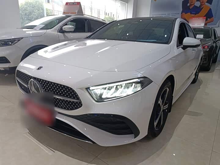 Фото 2 - Mercedes-Benz A-Class