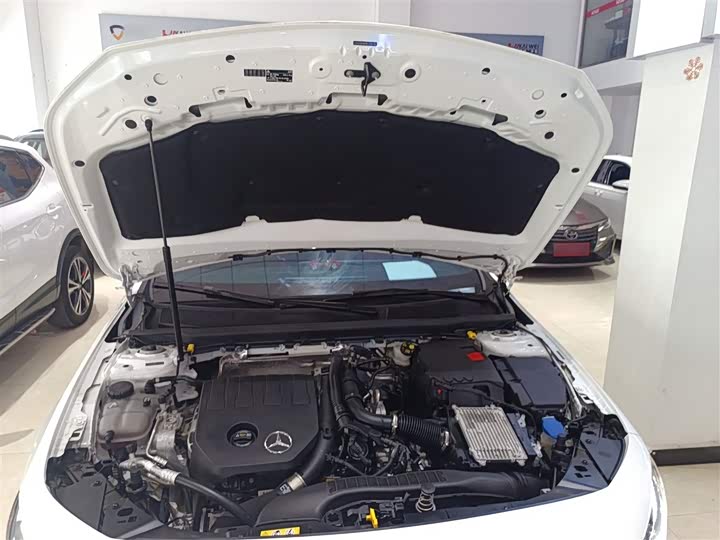 Фото 20 - Mercedes-Benz A-Class