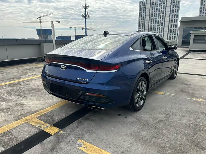 Фото 4 - Hyundai Lafesta