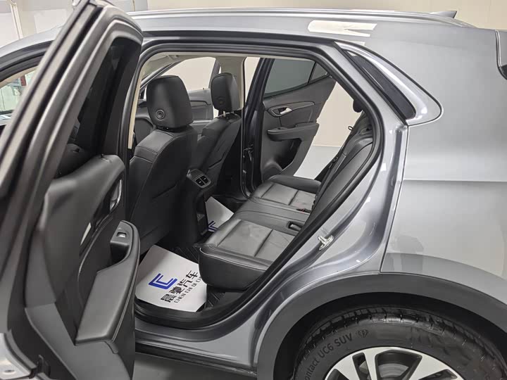 Фото 12 - Buick Envision Plus