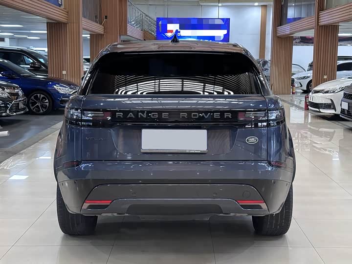 Фото 11 - Land Rover Range Rover Velar
