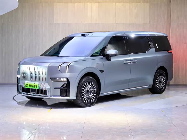 Фото 11 - Zeekr 009