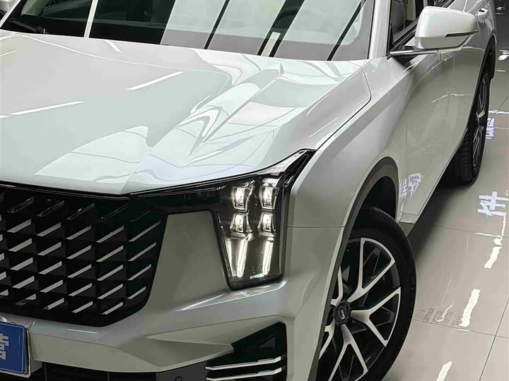 Фото 2 - GAC Trumpchi GS8