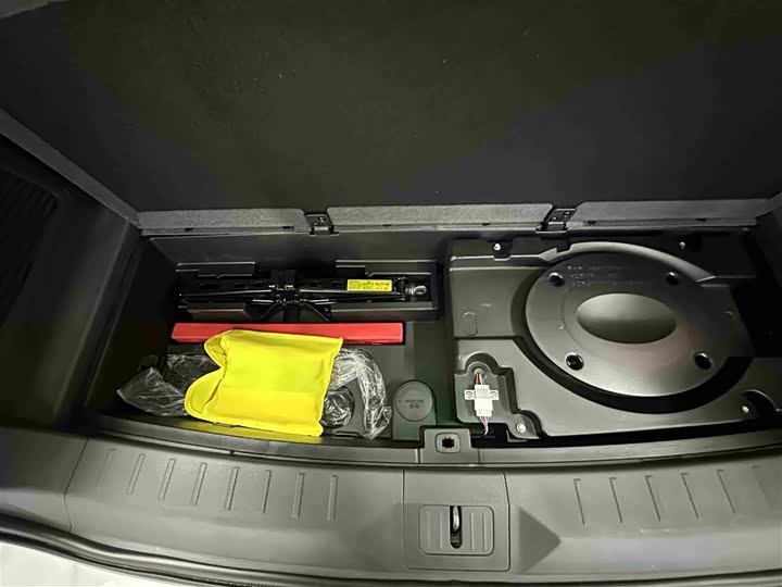 Фото 29 - GAC Trumpchi GS8