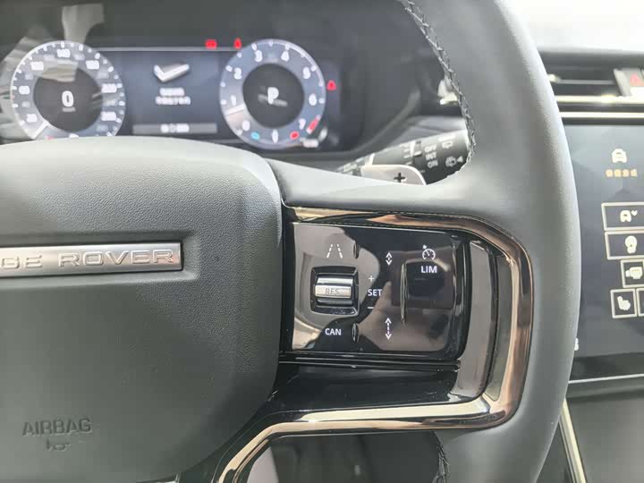 Фото 23 - Land Rover Range Rover Velar