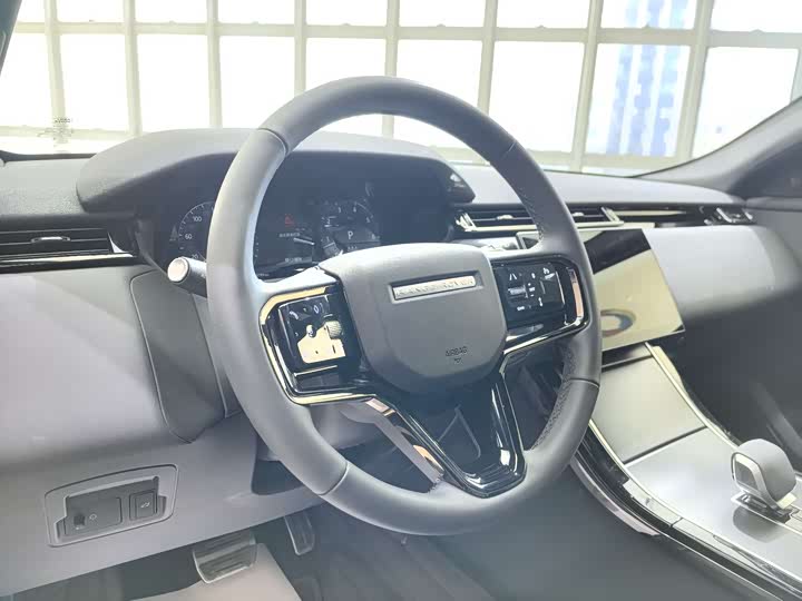 Фото 6 - Land Rover Range Rover Velar