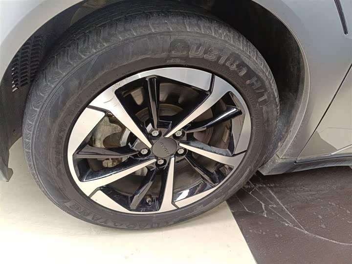 Фото 23 - GAC Aion Y