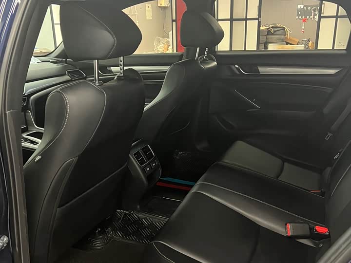 Фото 6 - Honda Inspire