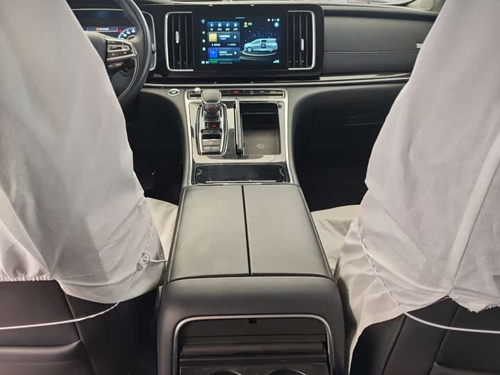 Фото 14 - GAC Trumpchi M8