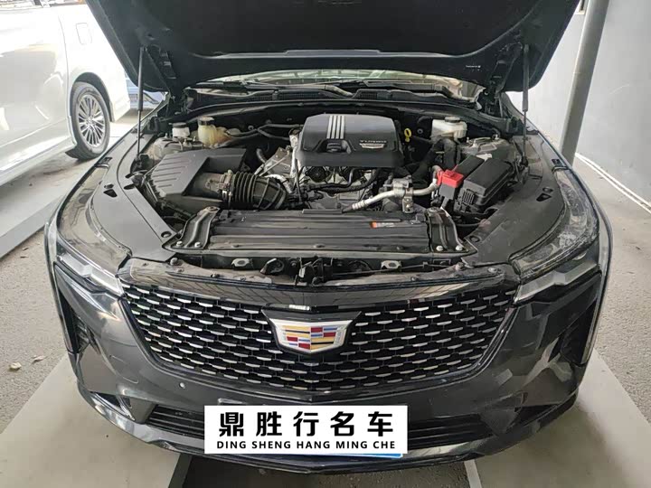 Фото 7 - Cadillac CT4