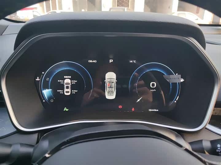 Фото 12 - Geely Preface