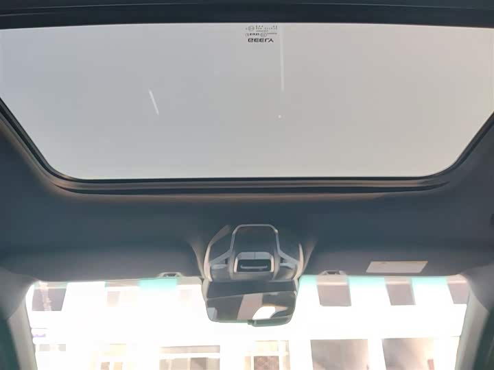 Фото 18 - Geely Preface