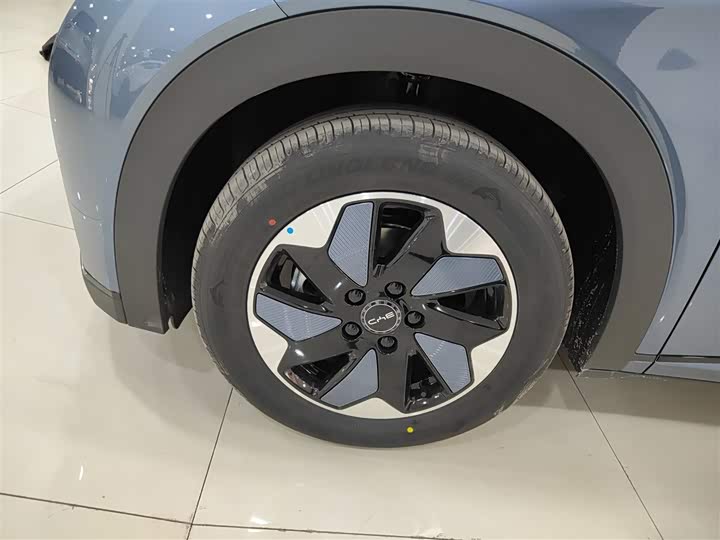 Фото 23 - BYD Dolphin