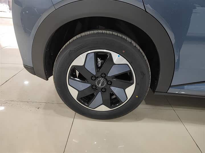 Фото 26 - BYD Dolphin