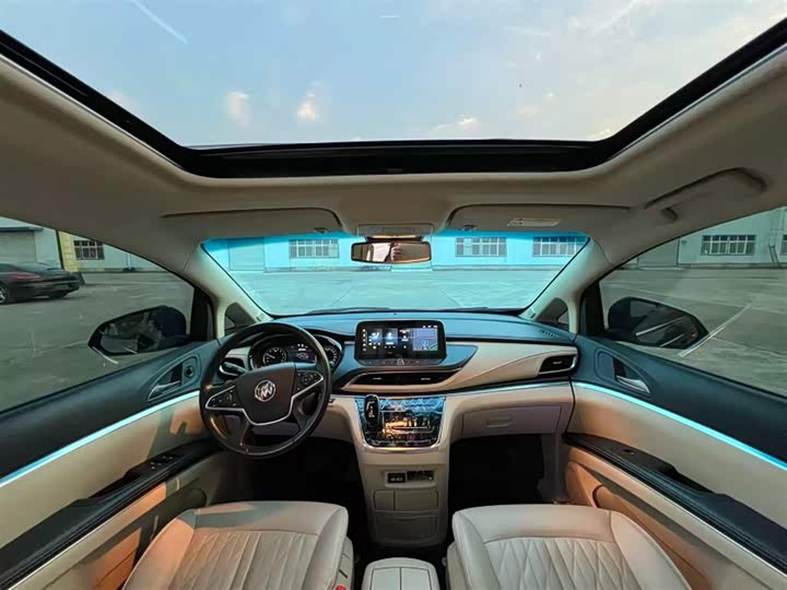 Фото 14 - Buick GL8 ES