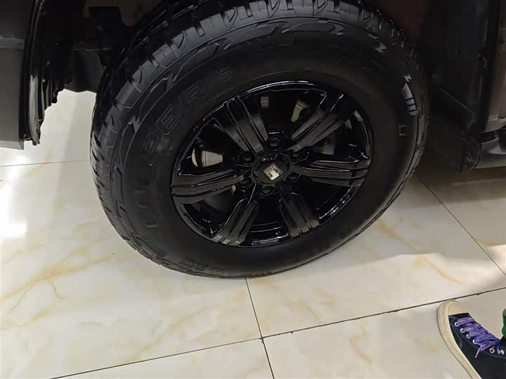 Фото 23 - Tank 300