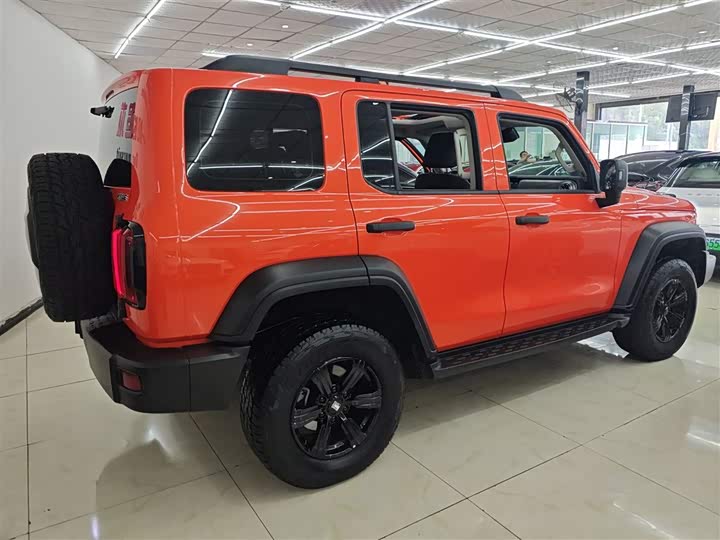 Фото 5 - Tank 300