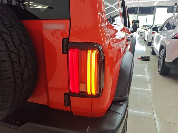 Фото 8 - Tank 300