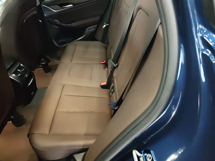 Фото 17 - BMW X3