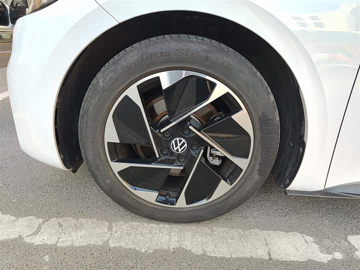 Фото 23 - Volkswagen ID.3