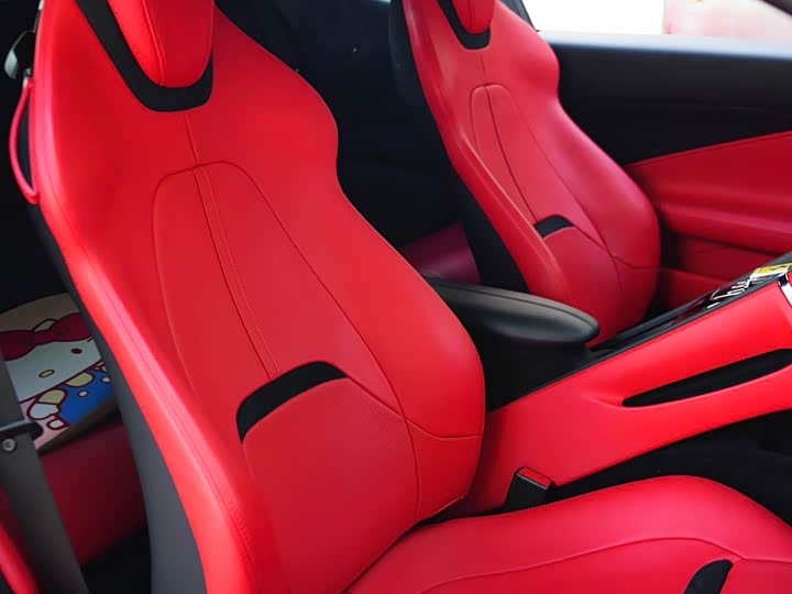 Фото 17 - Ferrari Roma