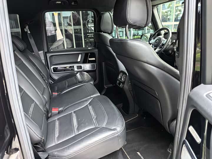 Фото 20 - Mercedes-Benz G-Class AMG