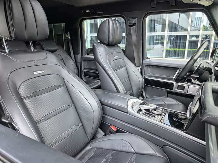 Фото 35 - Mercedes-Benz G-Class AMG