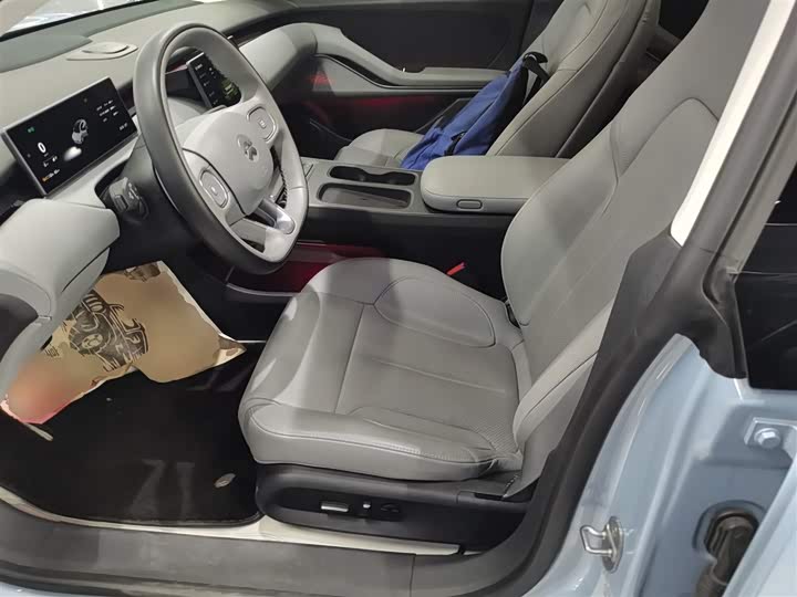 Фото 15 - Nio ET5