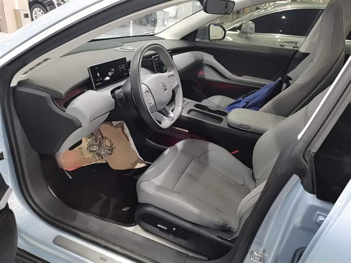 Фото 16 - Nio ET5