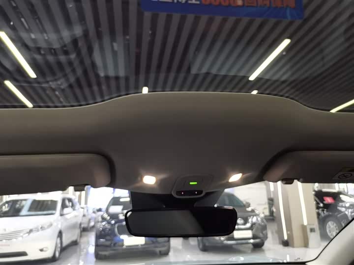 Фото 18 - Nio ET5