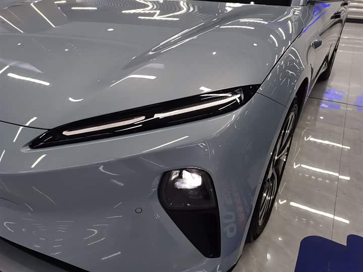 Фото 24 - Nio ET5