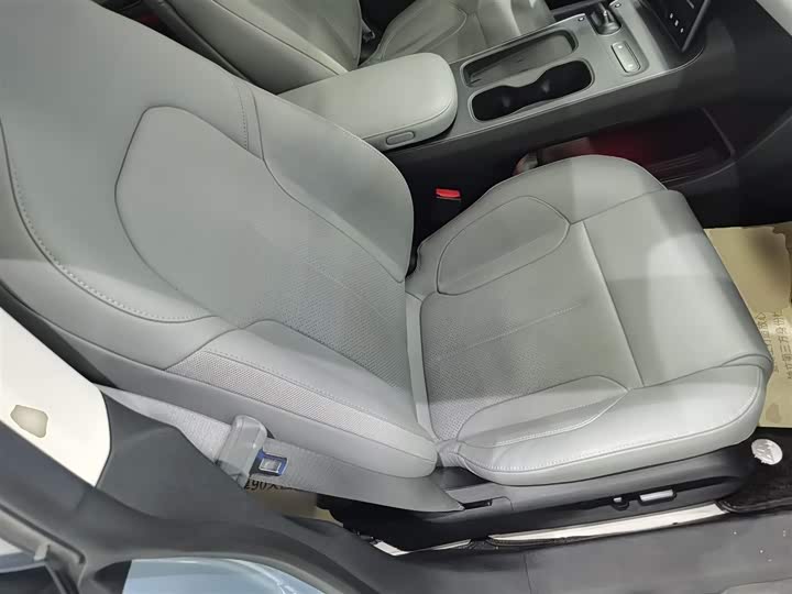 Фото 25 - Nio ET5