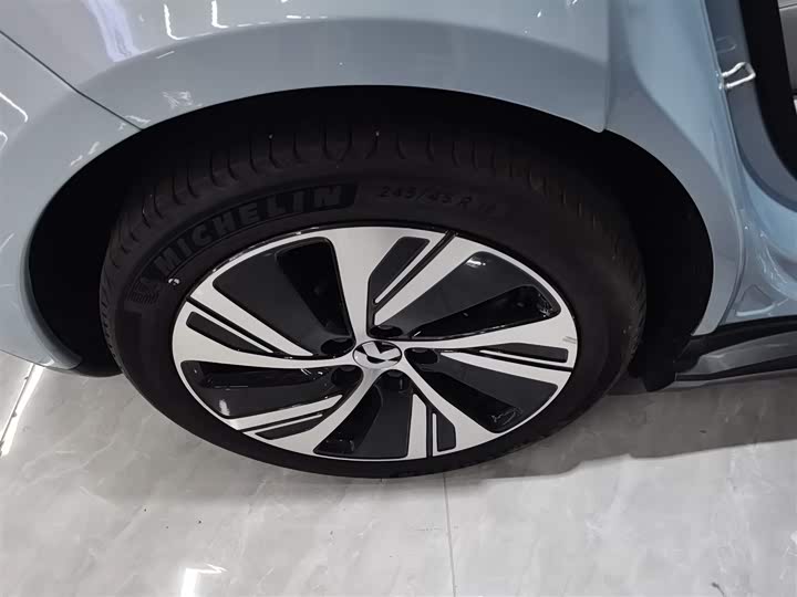 Фото 26 - Nio ET5