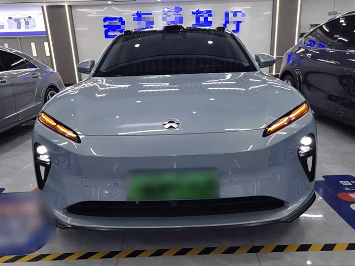 Фото 3 - Nio ET5