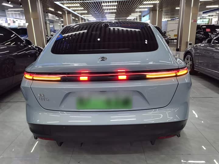 Фото 6 - Nio ET5