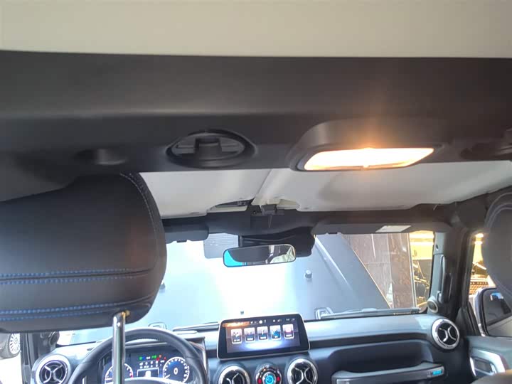 Фото 18 - BAIC Beijing BJ40