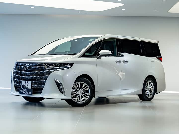 Фото 1 - Toyota Alphard